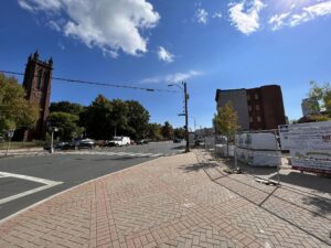 1325 Main Street Hartford. Prime Retail Space for Lease