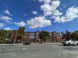1325 Main Street Hartford. Prime Retail Space for Lease