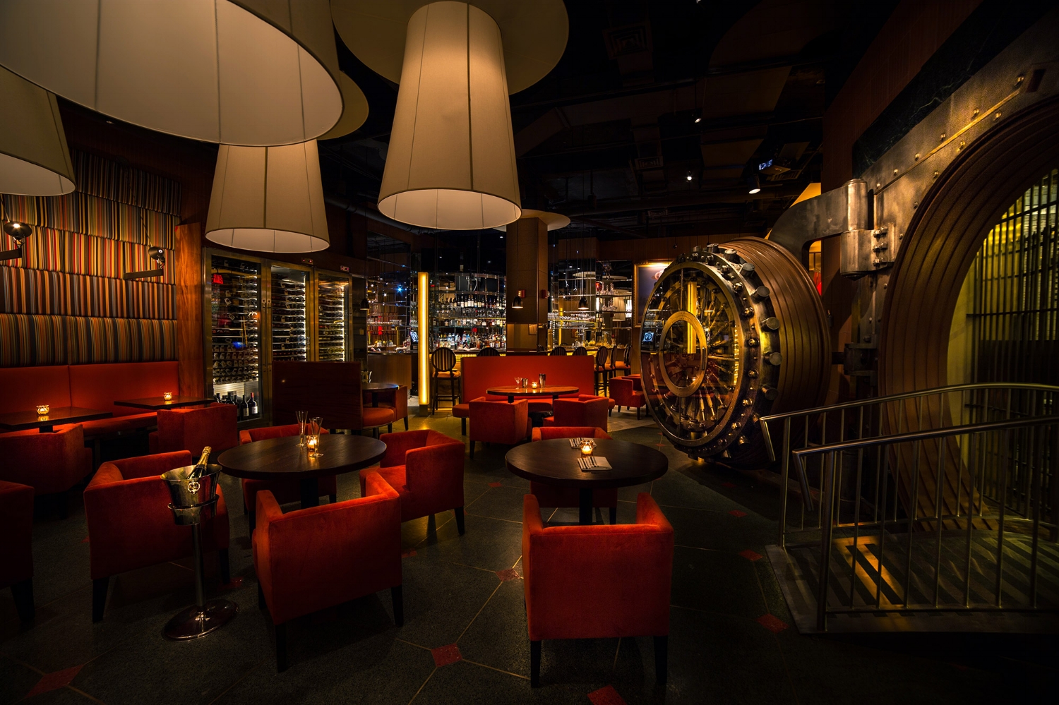 Butcher & Banker's Cocktail Vault, The New Yorker Hotel