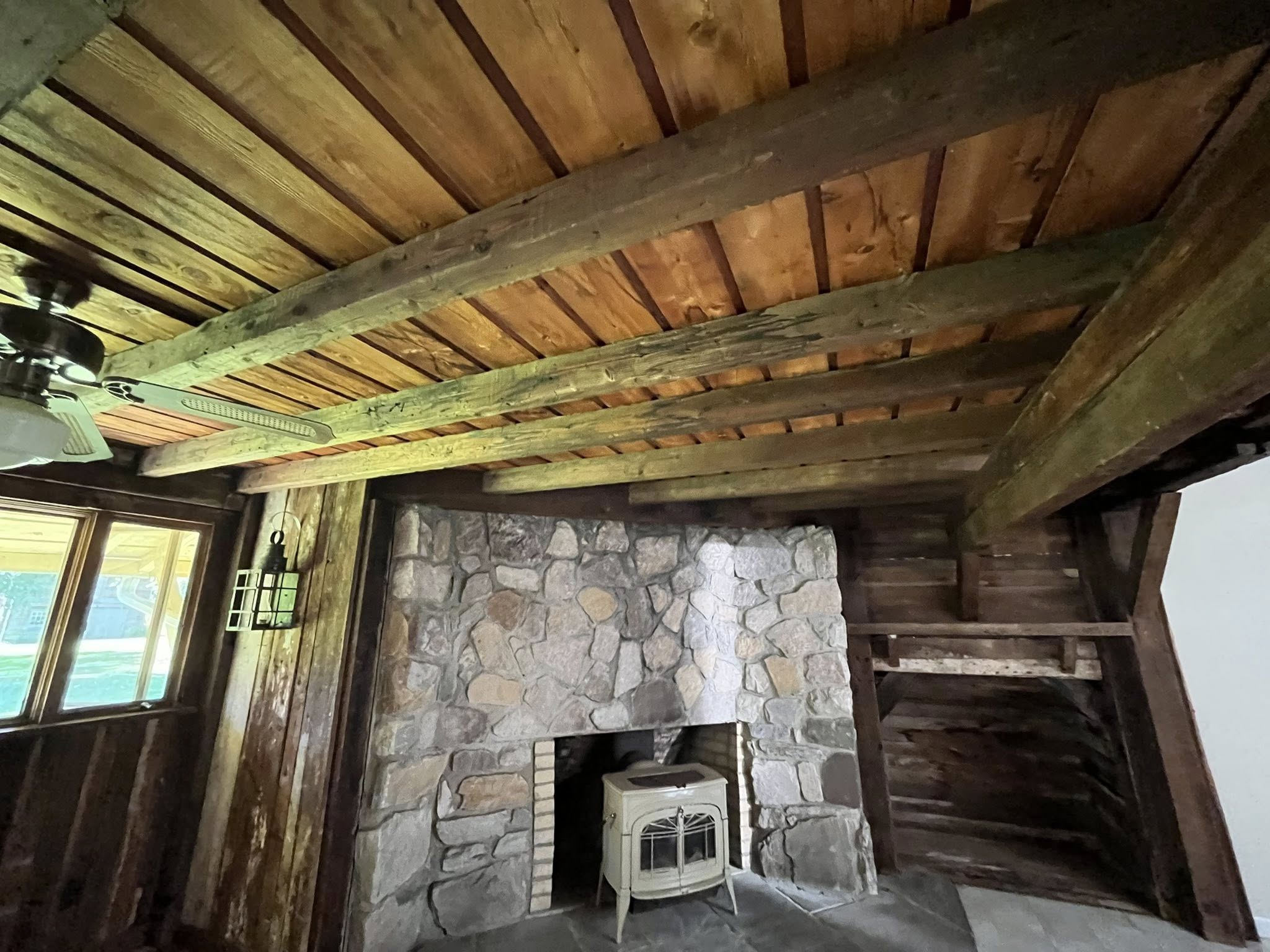 Bethel CT Compound 62 Old Hawleyville: 6,500 +Gross SF